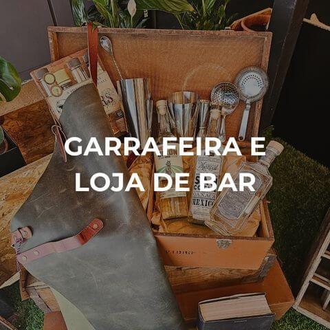 Garrafeira e loja de bar com acessrios de cocktail, bebidas artesanais e caixa de madeira vintage  Black Pepper & Basil_1