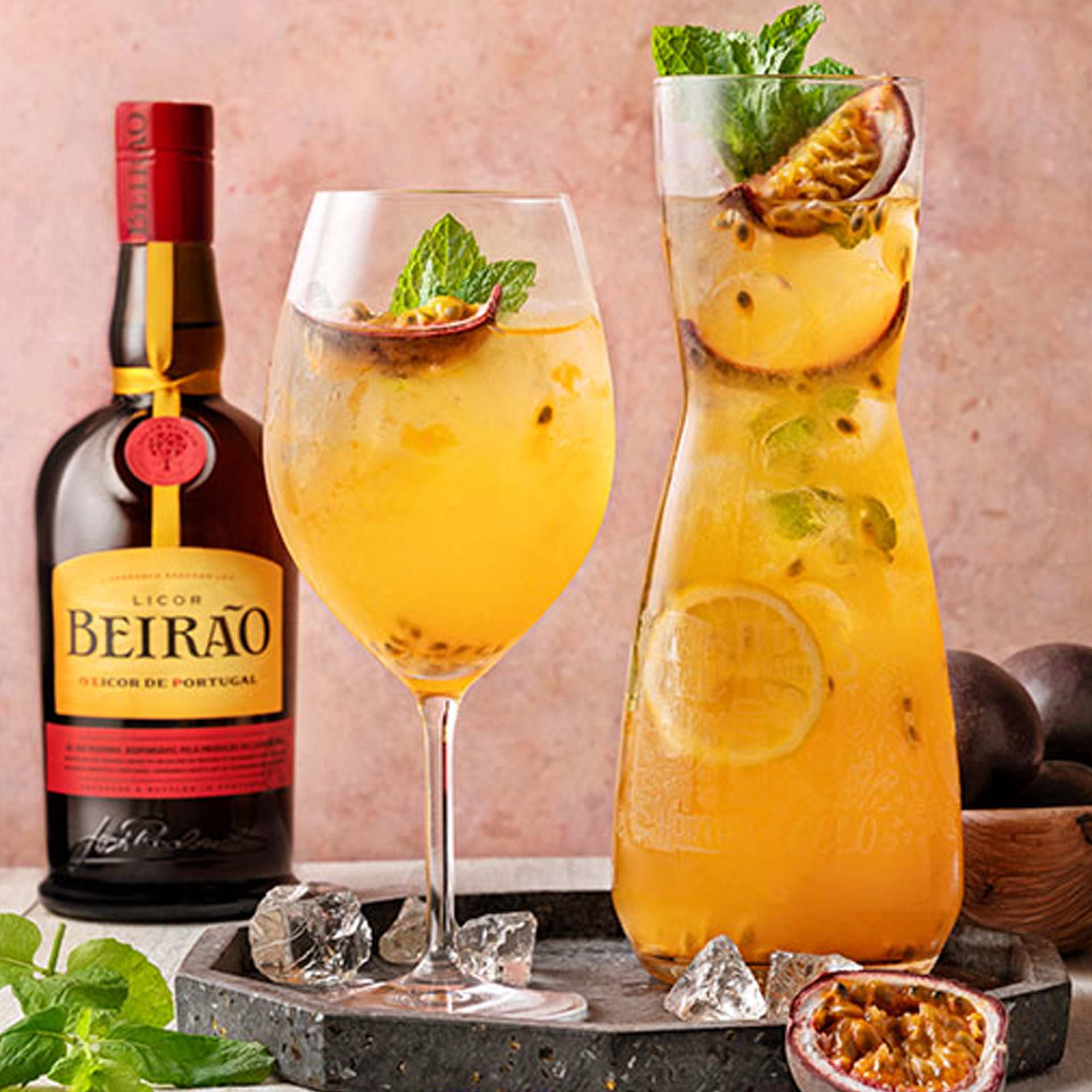 Pack Beirão Sangria A Patrão (6Grf) 70Cl + 2 Jarros