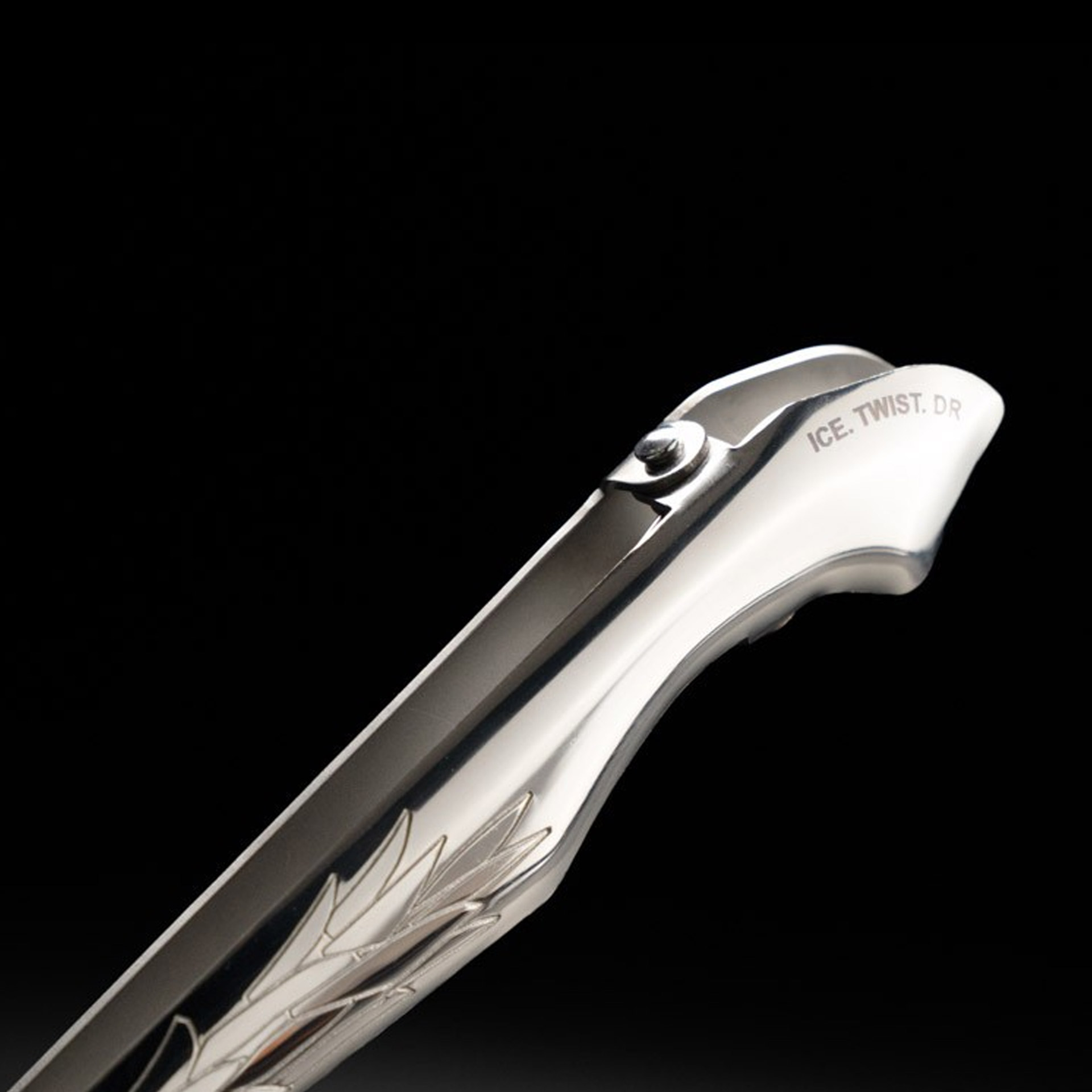 Set 2 Ice Twist Dr Tweezers By David Rios