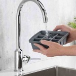 Ice Cube Maker With Lid 2 Pcs