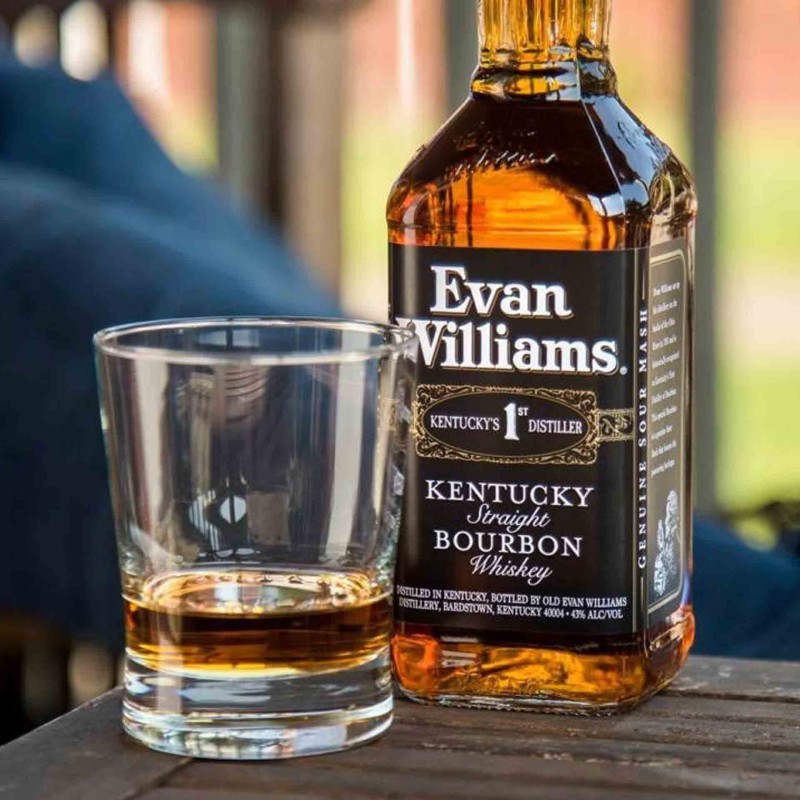 Bourbon Evan Williams Black Label 70Cl 40%