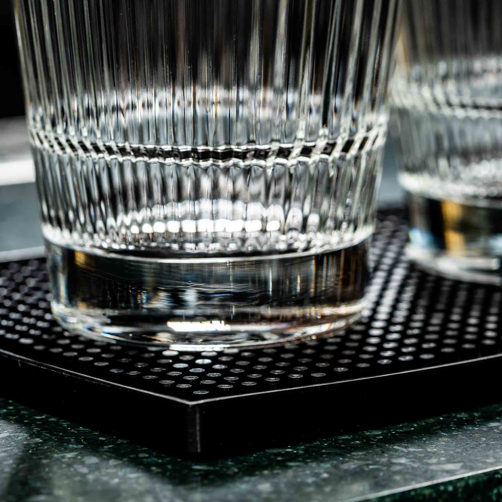 Bar Mat Black Rubber 60X20Cm